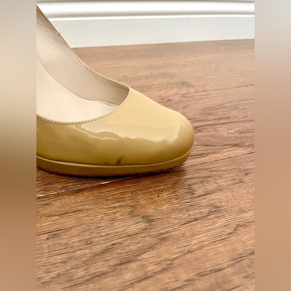 L.K. BENNETT ‘Sledge’ Pump, COLOR Taupe, woman 6.5US/37EU - Picture 5 of 8